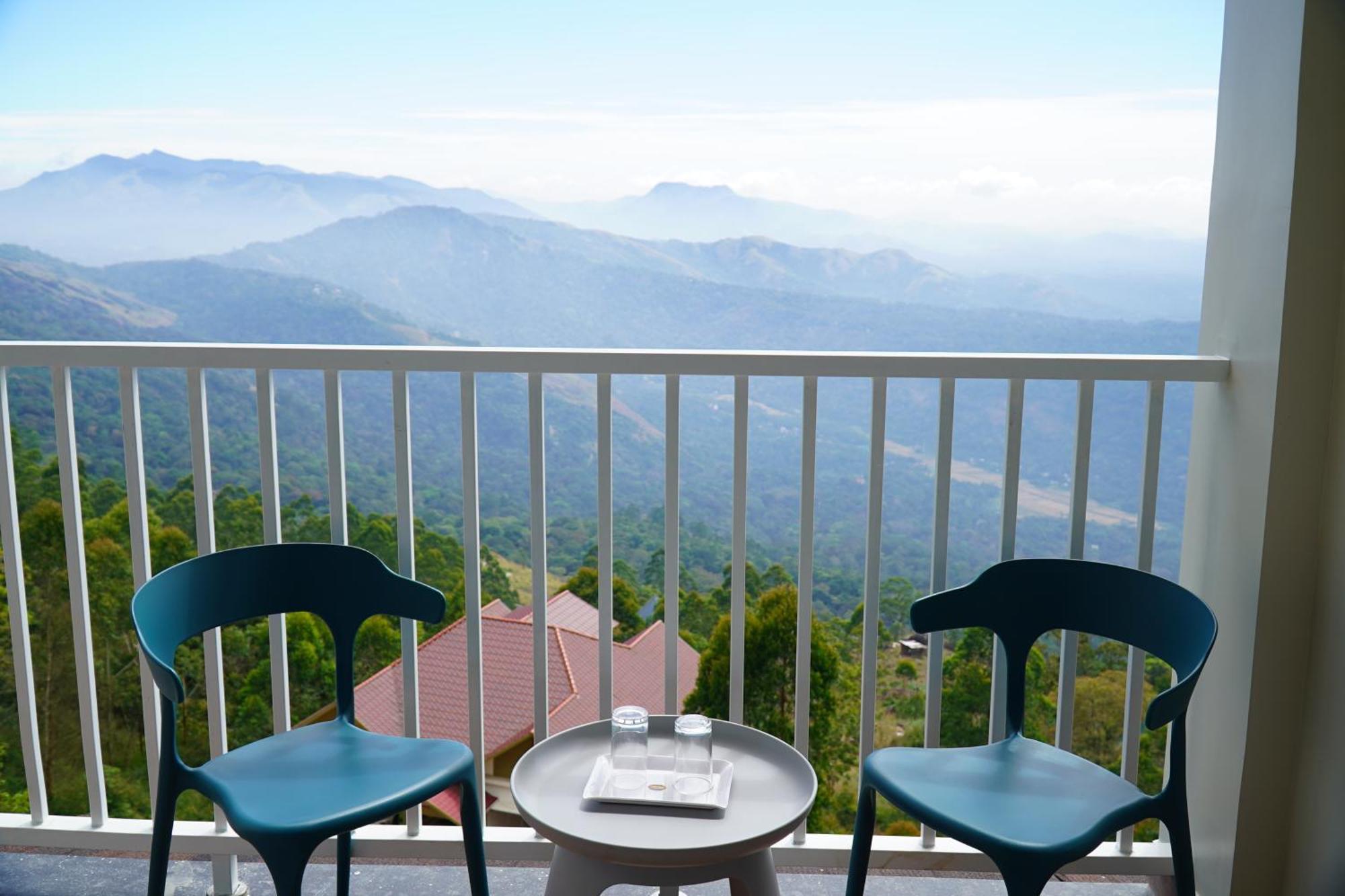 The Clouds End Hotel Devikolam Luaran gambar
