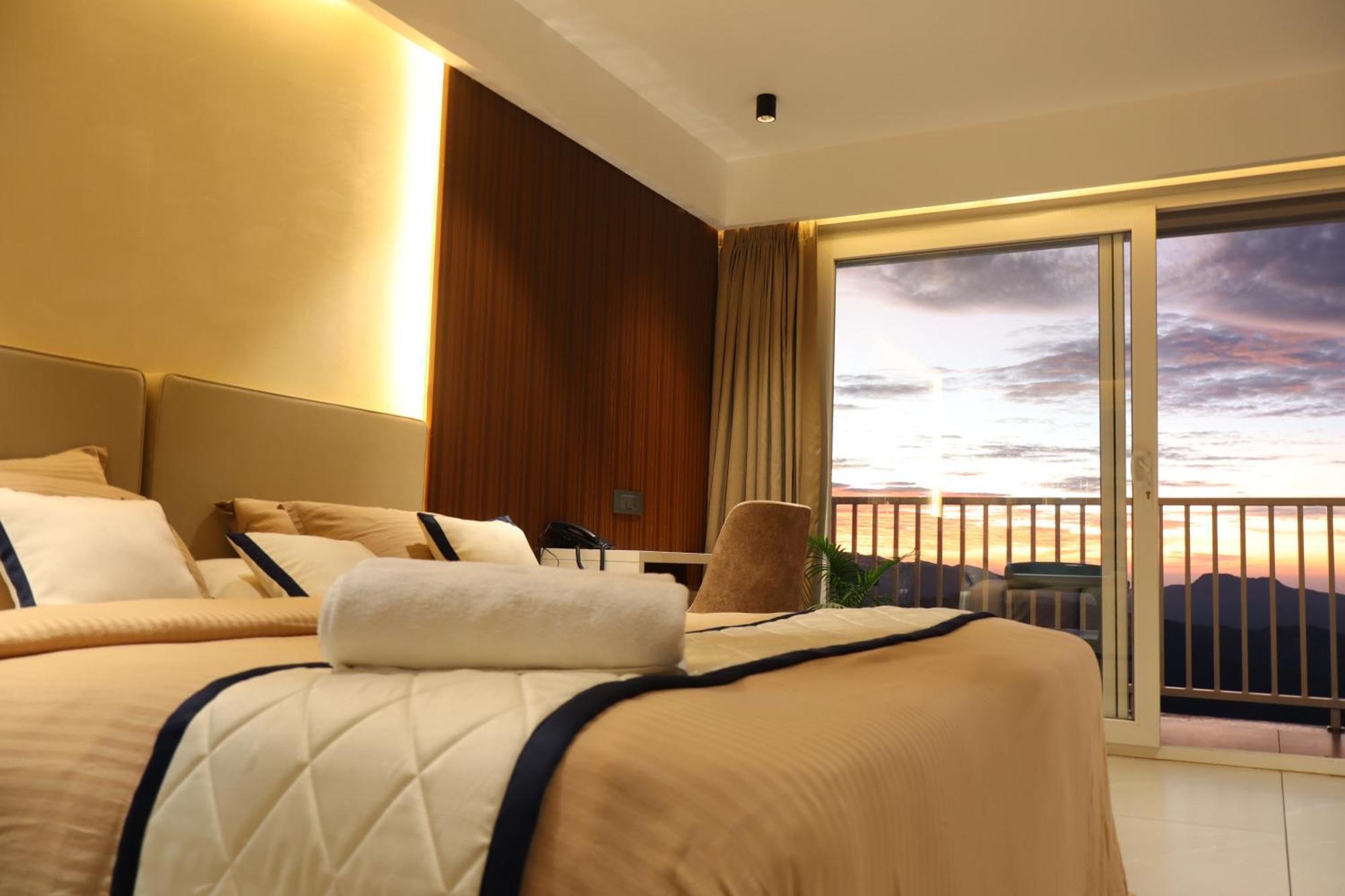 The Clouds End Hotel Devikolam Luaran gambar